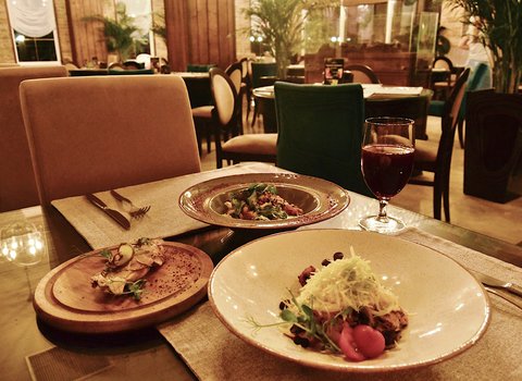 14503C04-FB93-42E6-B21C-BF6F2AF1E9C4